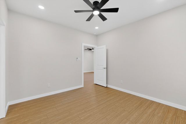 2315 Exeter Avenue, Dallas, TX 75216