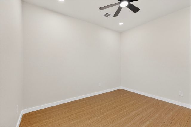2315 Exeter Avenue, Dallas, TX 75216