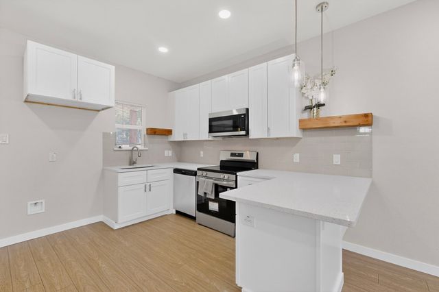 2315 Exeter Avenue, Dallas, TX 75216
