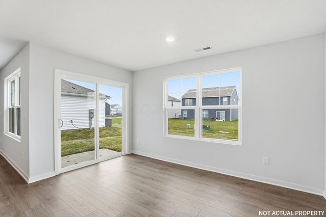 5873 Scarlet Birch Drive, Canal Winchester, OH 43110