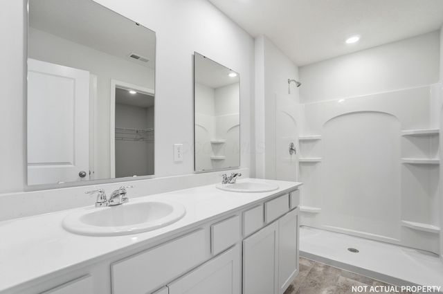 5873 Scarlet Birch Drive, Canal Winchester, OH 43110