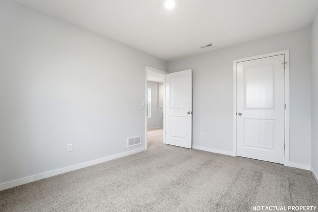 5873 Scarlet Birch Drive, Canal Winchester, OH 43110