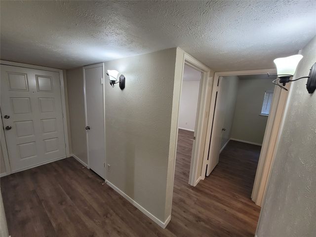 2626 Dove Meadow Drive, Garland, TX 75043