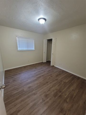2626 Dove Meadow Drive, Garland, TX 75043