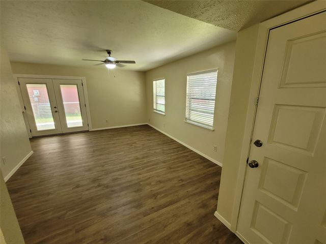 2626 Dove Meadow Drive, Garland, TX 75043