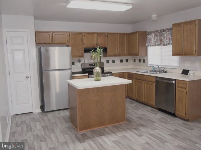 11203-D BARNSWALLOW PL, Waldorf, MD 20603