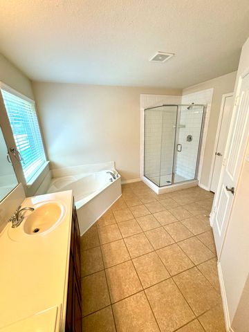 1703 Stonewick Drive, Allen, TX 75002