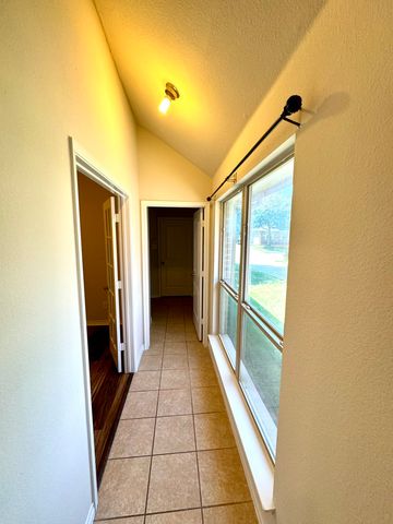 1703 Stonewick Drive, Allen, TX 75002