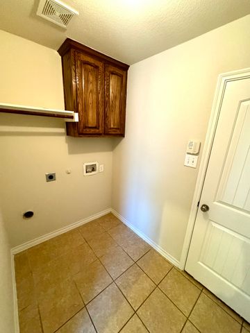 1703 Stonewick Drive, Allen, TX 75002