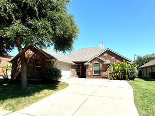 1703 Stonewick Drive, Allen, TX 75002