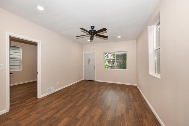 1963 S 20th STREET, Milwaukee, WI 53204