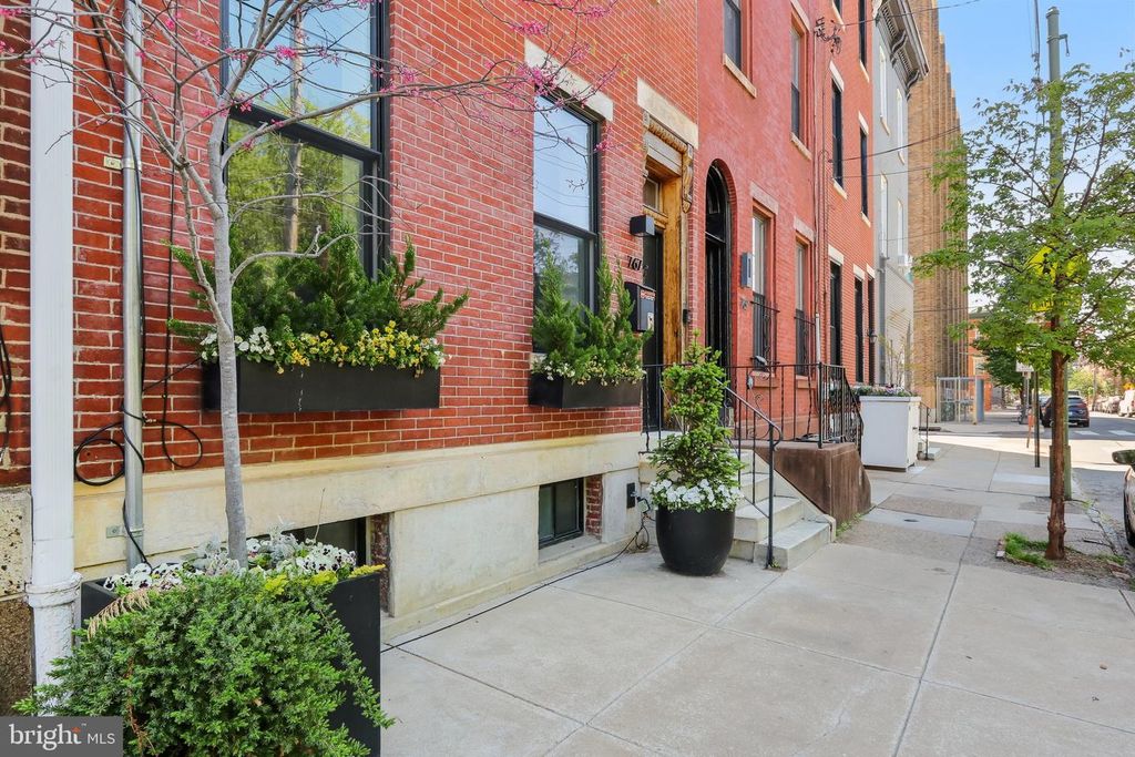 767 S 12TH ST, Philadelphia, PA 19147