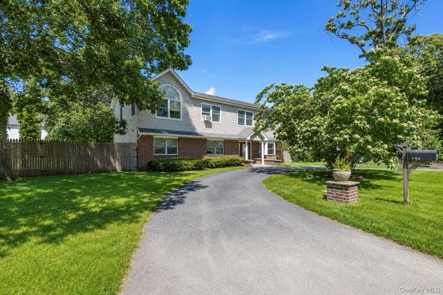 43 harrison Drive, Shirley, NY 11967
