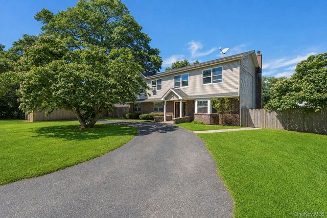 43 harrison Drive, Shirley, NY 11967