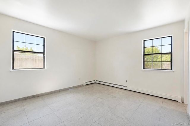 43 harrison Drive, Shirley, NY 11967