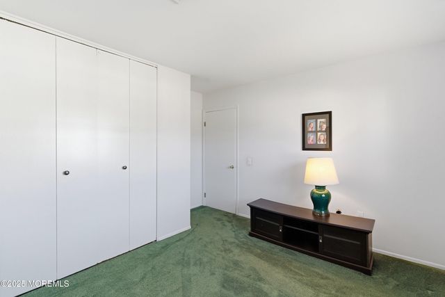 7 Nebraska Drive 153, Matawan, NJ 07747