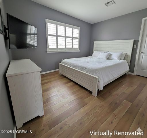 7 Nebraska Drive 153, Matawan, NJ 07747