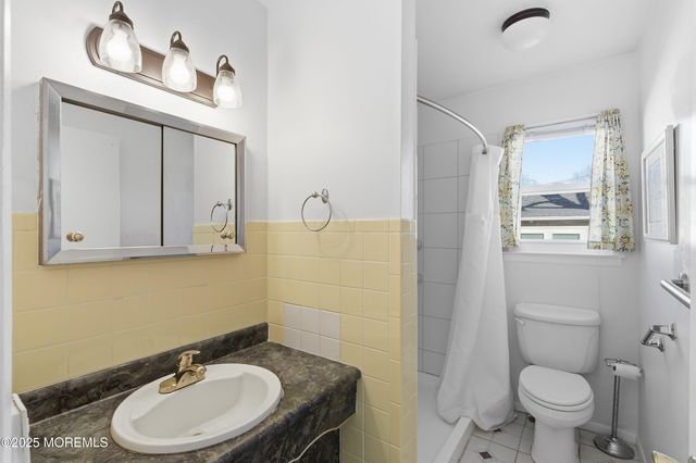 7 Nebraska Drive 153, Matawan, NJ 07747