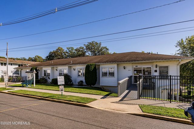 7 Nebraska Drive 153, Matawan, NJ 07747