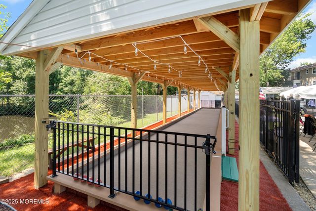 7 Nebraska Drive 153, Matawan, NJ 07747