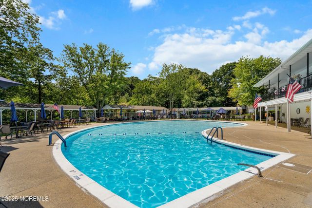 7 Nebraska Drive 153, Matawan, NJ 07747