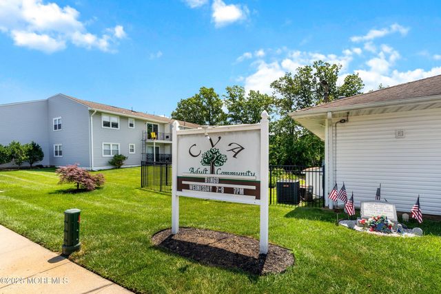 7 Nebraska Drive 153, Matawan, NJ 07747