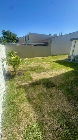 4300 W 10th Court, Hialeah, FL 33012