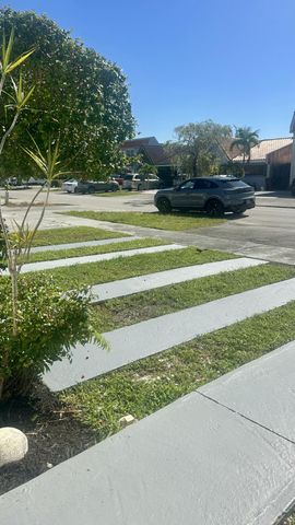 4300 W 10th Court, Hialeah, FL 33012