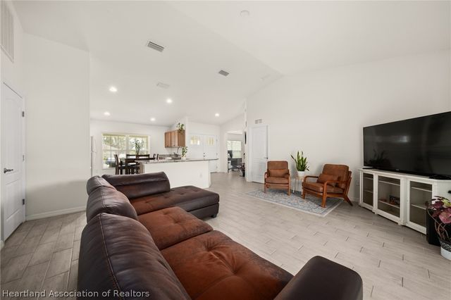 1204 Ridge Drive, Avon Park, FL 33825