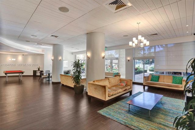 3901 S Ocean Dr 14Z, Hollywood, FL 33019