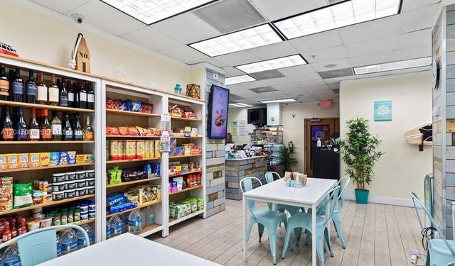 3901 S Ocean Dr 14Z, Hollywood, FL 33019