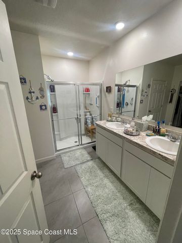 939 Remington Green Drive SE, Palm Bay, FL 32909