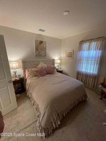 939 Remington Green Drive SE, Palm Bay, FL 32909