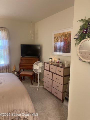 939 Remington Green Drive SE, Palm Bay, FL 32909