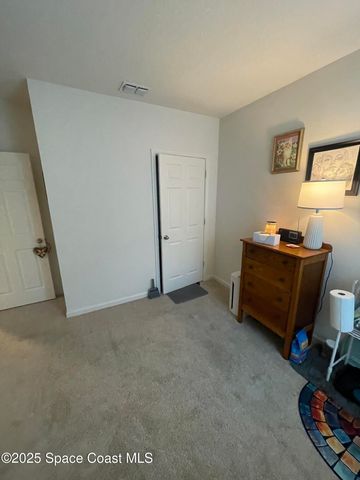 939 Remington Green Drive SE, Palm Bay, FL 32909