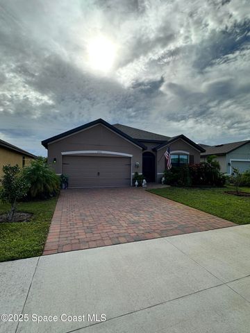 939 Remington Green Drive SE, Palm Bay, FL 32909