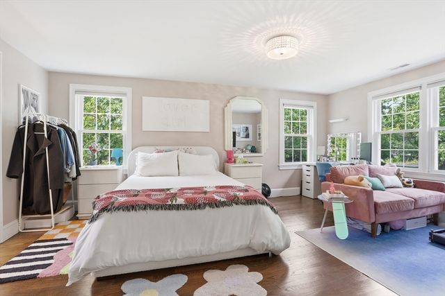 196 Foster St, Littleton, MA 01460