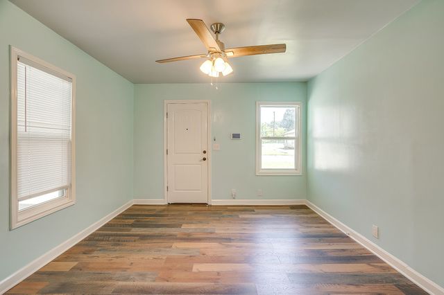 5433 Como Drive, Fort Worth, TX 76107