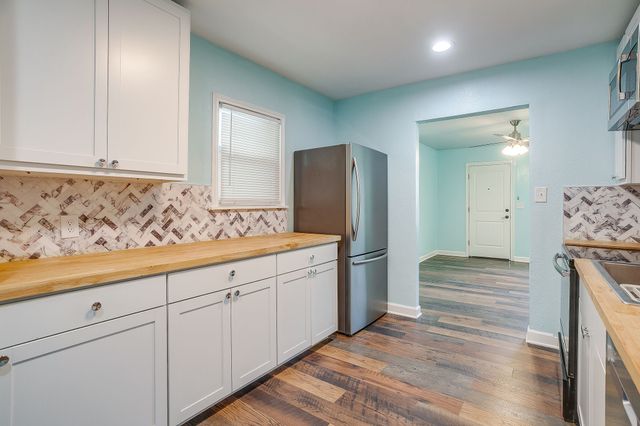 5433 Como Drive, Fort Worth, TX 76107
