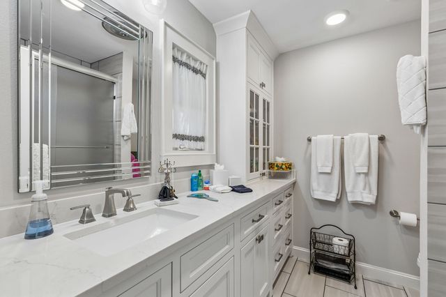 5712 Ridgetown Circle, Dallas, TX 75230