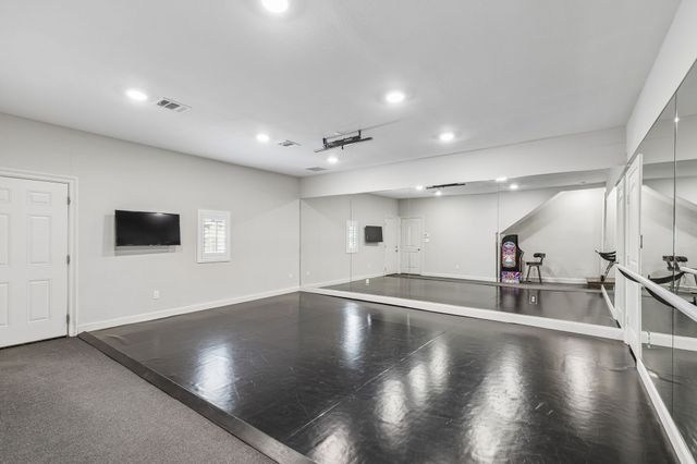 5712 Ridgetown Circle, Dallas, TX 75230