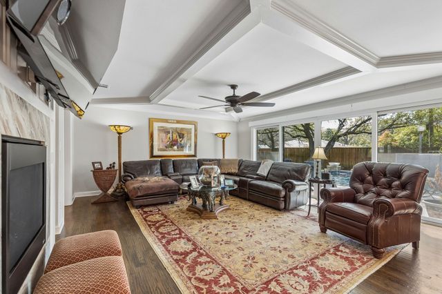 5712 Ridgetown Circle, Dallas, TX 75230