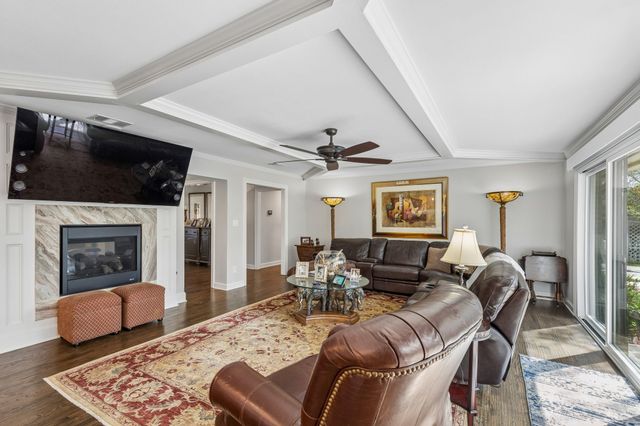 5712 Ridgetown Circle, Dallas, TX 75230