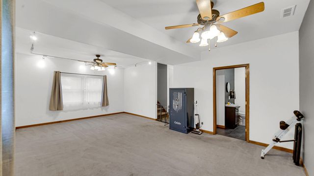 800 W 10th Street, Hobart, IN 46342