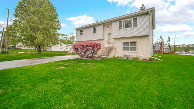 800 W 10th Street, Hobart, IN 46342