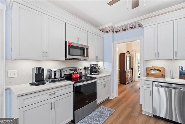 145 Thornwood Drive SE, Calhoun, GA 30701