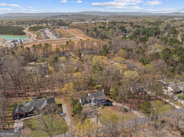 145 Thornwood Drive SE, Calhoun, GA 30701