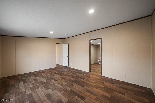 541 Lincoln Avenue, Struthers, OH 44471