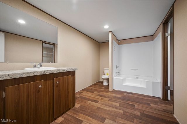 541 Lincoln Avenue, Struthers, OH 44471