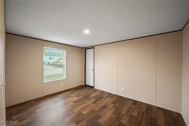 541 Lincoln Avenue, Struthers, OH 44471